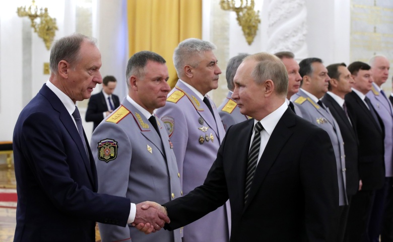 Секретарь Совбеза Николай Патрушев и президент Владимир Путин