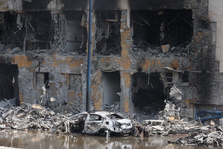 Разрушения, вызванные ракетными ударами ХАМАС. г.Сдерот, Израиль, 8 октября 2023 года
