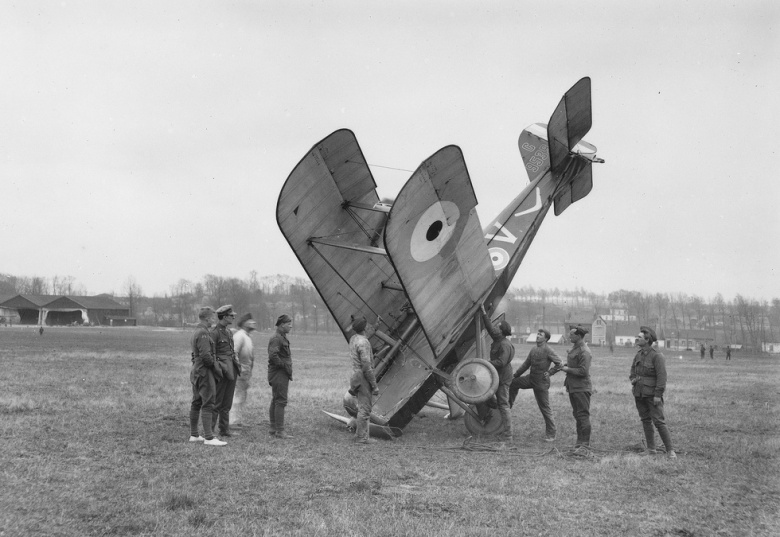 Неудачная попытка взлета. Аэродром Сави, Франция, 1918
