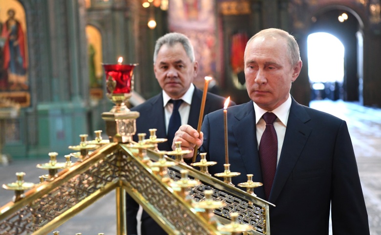 Сергей Шойгу и Владимир Путин. Фото: Kremlin Pool / Global Look Press