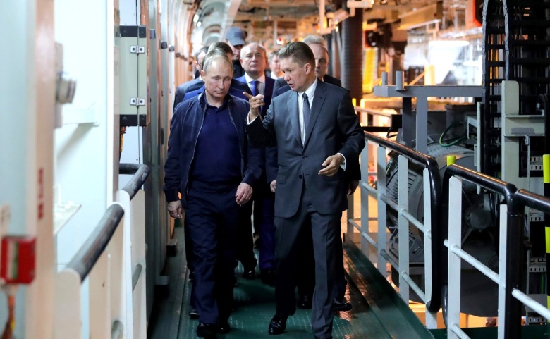 Владимир Путин и Алексей Миллер в 2021 году. Фото: Global Look Press