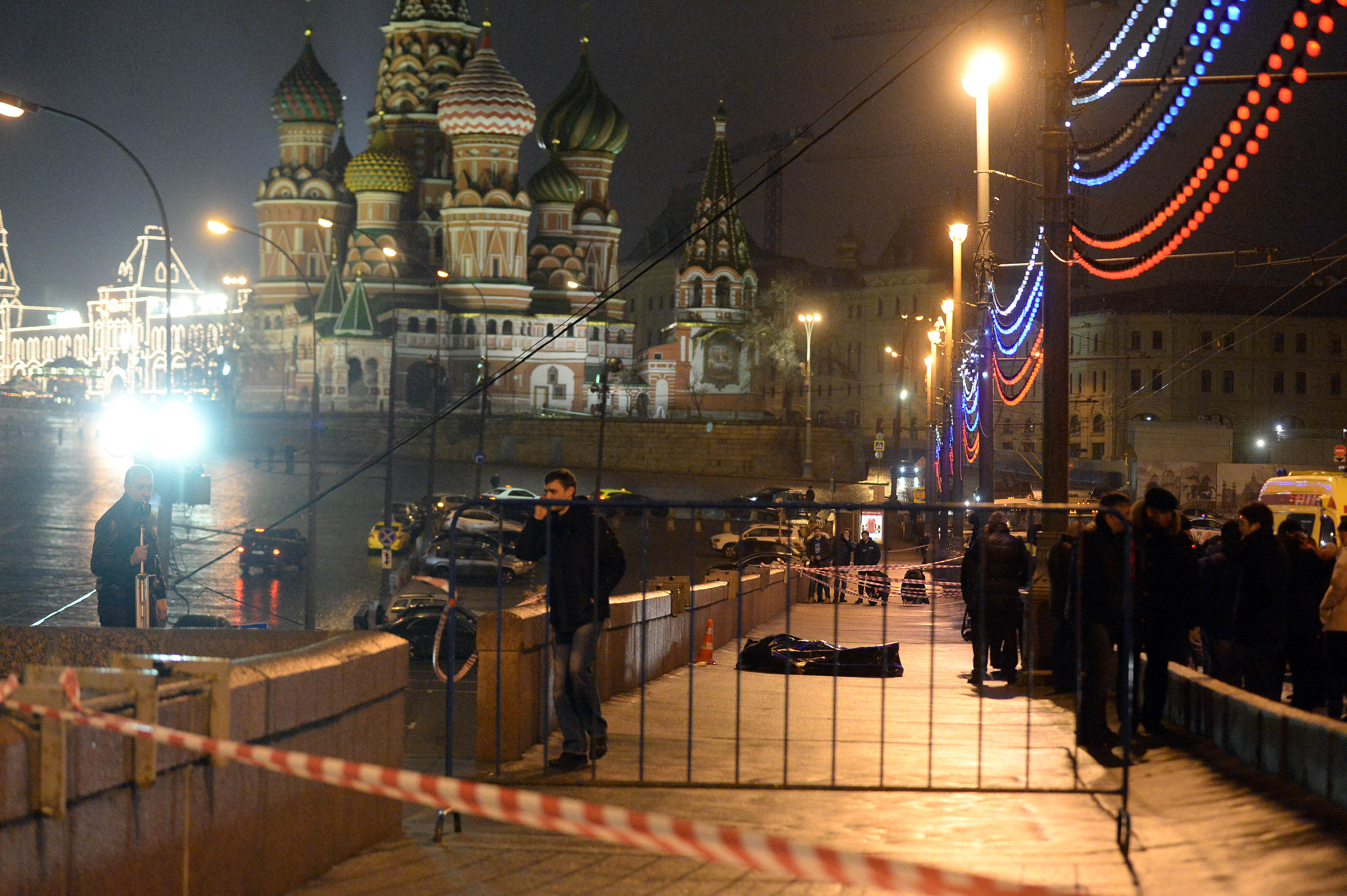 Убили на мосту возле Кремля
