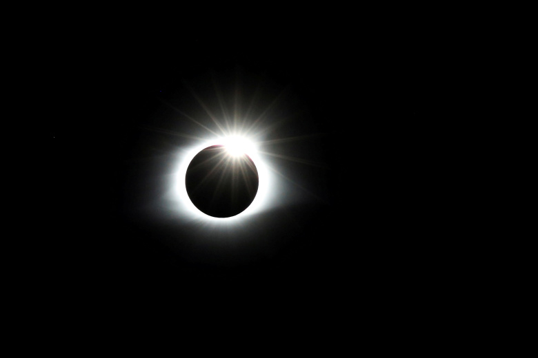 Солнечное затмение. Фото: Jonathan Ernst / Reuters