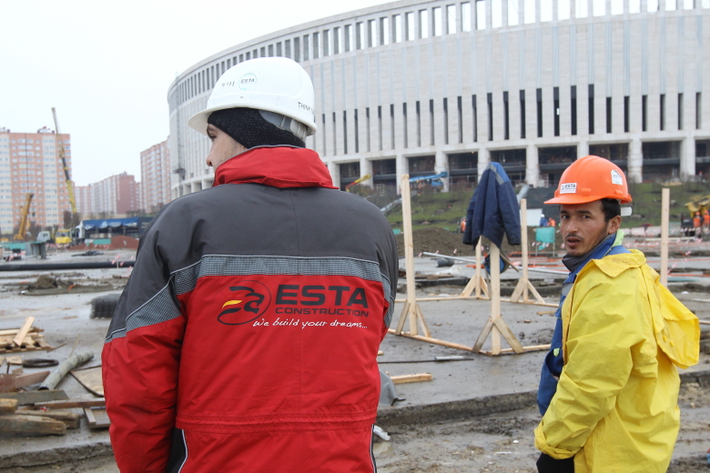 Строительство стадиона ФК «Краснодар» под руководством турецкой компании ESTA Construction.