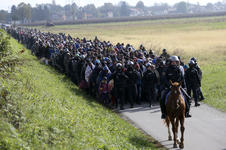 Мигранты в Словении.