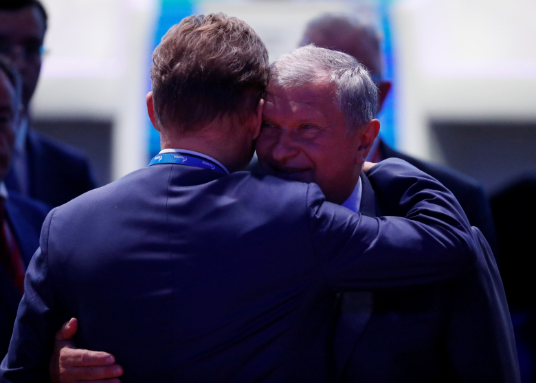 Игорь Сечин и Алексей Миллер. Фото: Sergei Karpukhin / Reuters