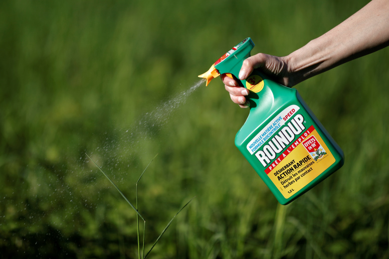 Удобрение  Monsanto's Roundup. Фото: Benoit Tessier / Reuters