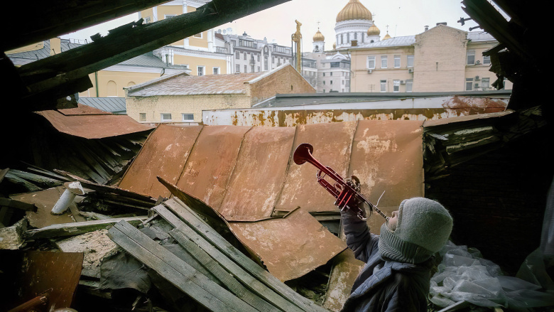 Кадр из фильма «Осколки» (2024), реж. Маша Черная