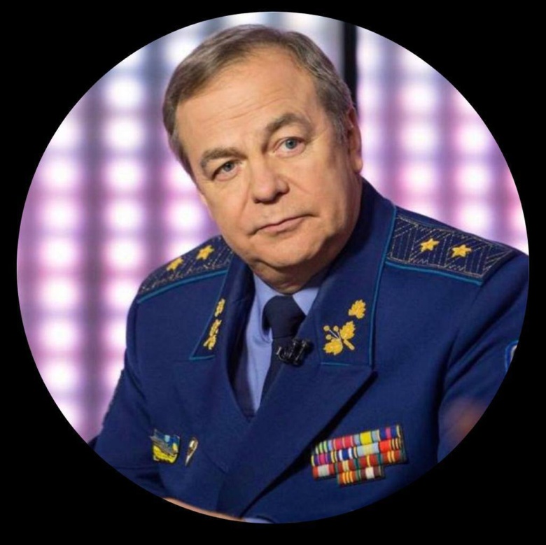 Генерал-лейтенант в отставке Игорь Романенко