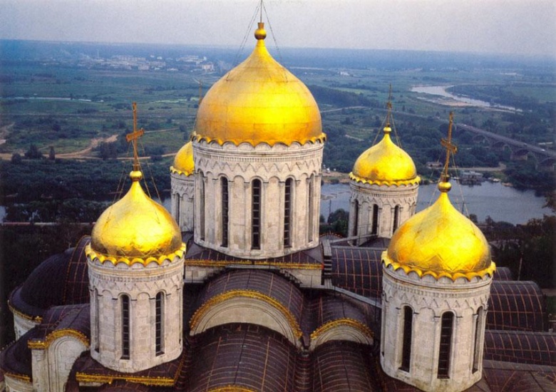 Главы Успенского собора в Владимире