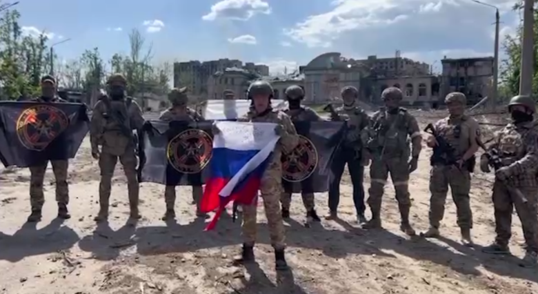 Евгений Пригожин и боевики ЧВК Вагнер в районе Бахмута