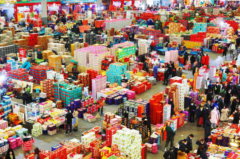 Рынок в городе Иу перед Китайским Новым годом