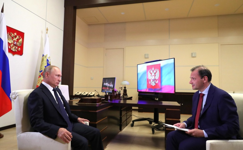 Владимир Путин дает интервью Сергею Брилеву. Фото: Kremlin.ru