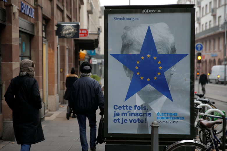 Предвыборный плакат в Страсбурге. Фото: Vincent Kessler / Reuters