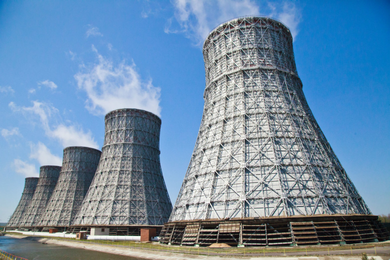 Градирни третьего и четвертого блоков Нововоронежской атомной электростанции.