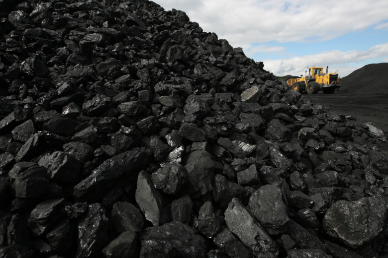 Уголь на обогатительной фабрике «Каскад» на разрезе Черемшанский в Кемеровской области.