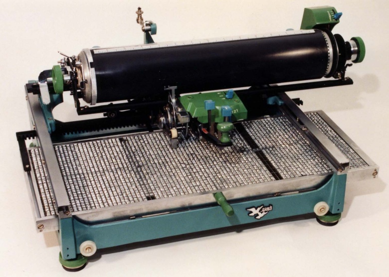 Пишущая машинка для печати иероглифов. Китай, 1970-е гг.