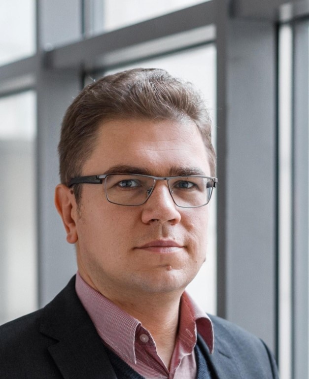 Лукаш Адамски