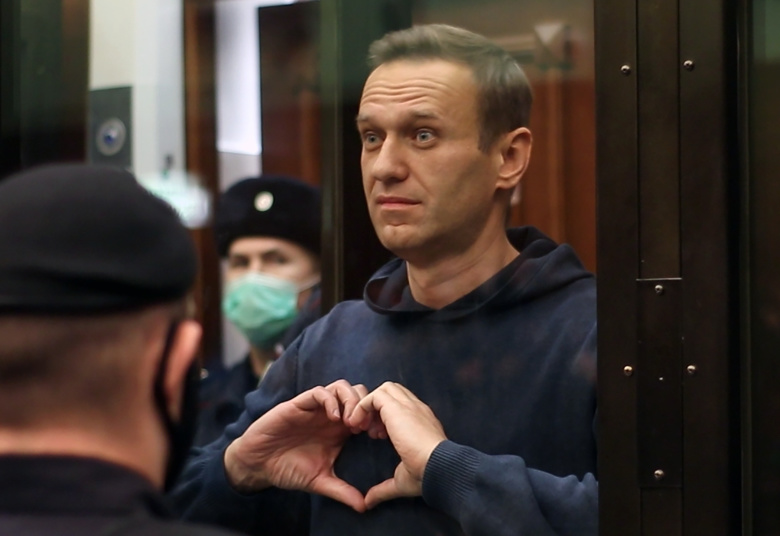 Алексей Навальный во время оглашения приговора. Фото:  Снимок с видео / Пресс-служба Мосгорсуда РФ / ТАСС