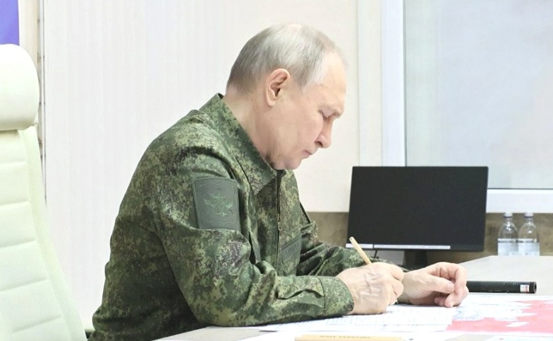 Владимир Путин в Курской области