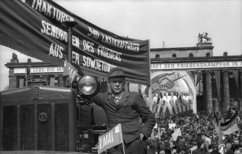 Первомай в Восточной Германии, 1949 год