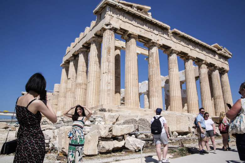 Афинский Акрополь, июль 2022 года