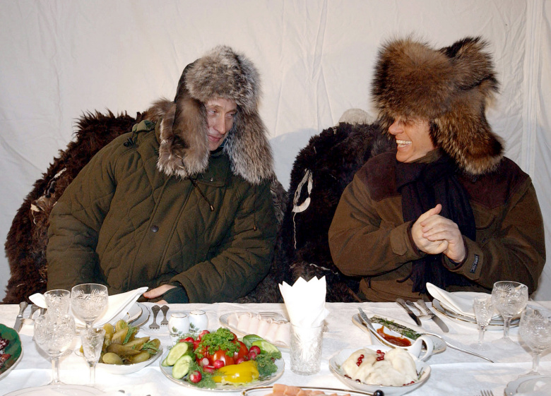 Владимир Путин и Сильвио Берлускони в Завидово, 2004 год