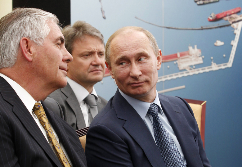 Рекс Тиллерсон и Владимир Путин. Фото: Михаил Климентьев / РИА Новости / EPA