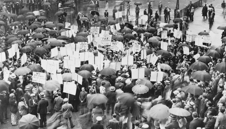 Протест вкладчиков после обвала банка США, 1931. Фото: Library of Congress