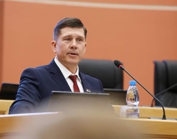 Денис Шаронов на посту министра