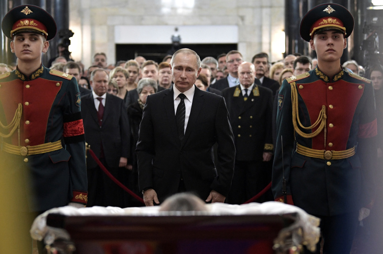 Владимир Путин на похоронах Андрея Карлова. Фото: Alexei Nikolskyi / Sputnik / Kremlin / Reuters