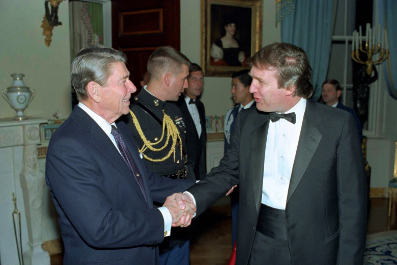 Дональд Трамп в Белом доме — пока что в гостях у президента Рейгана, 1987 год