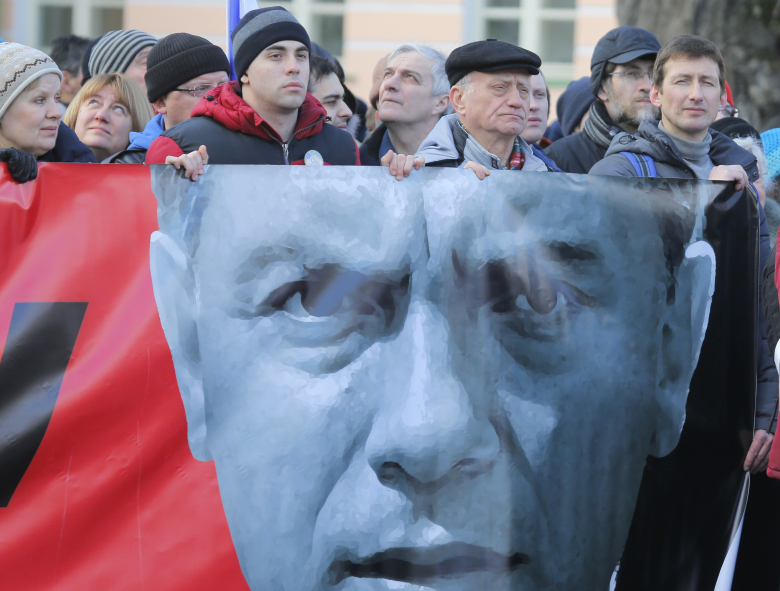 Марш памяти Бориса Немцова, 27 февраля 2016. Фото: Maxim Shemetov / Reuters