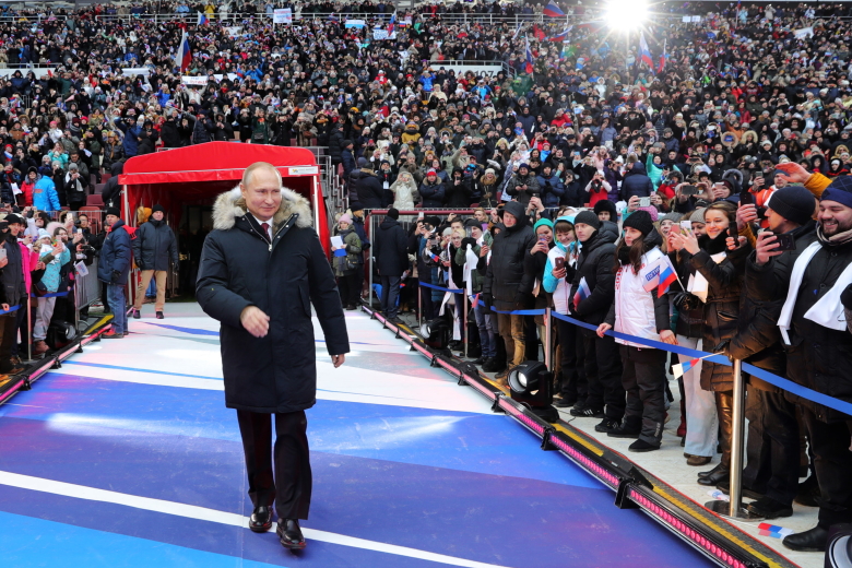 Владимир Путин на митинге «За сильную Россию!» в «Лужниках». Фото: Михаил Климентьев / ТАСС