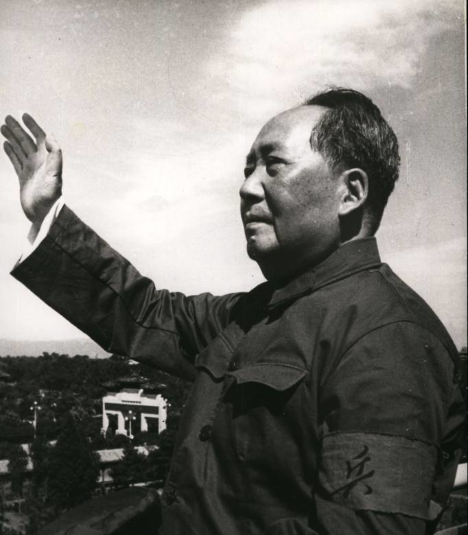 Мао Цзэдун провозглашает "культурную революцию" на первом митинге хунвэйбинов. Площадь Тяньаньмэнь, Пекин, 18 августа 1966 г. Фото: Keystone / Global Look Press