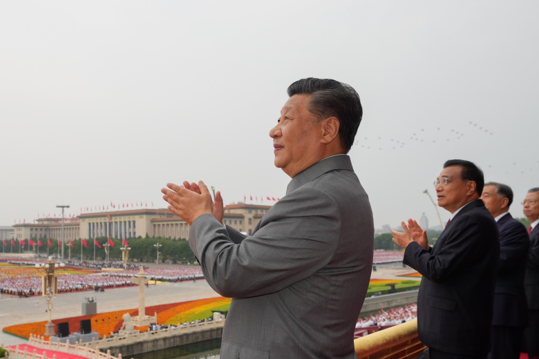 Си Цзиньпин на праздновании Столетия Коммунистической партии Китая. Фото: Li Xueren / Xinhua / Global Look Press
