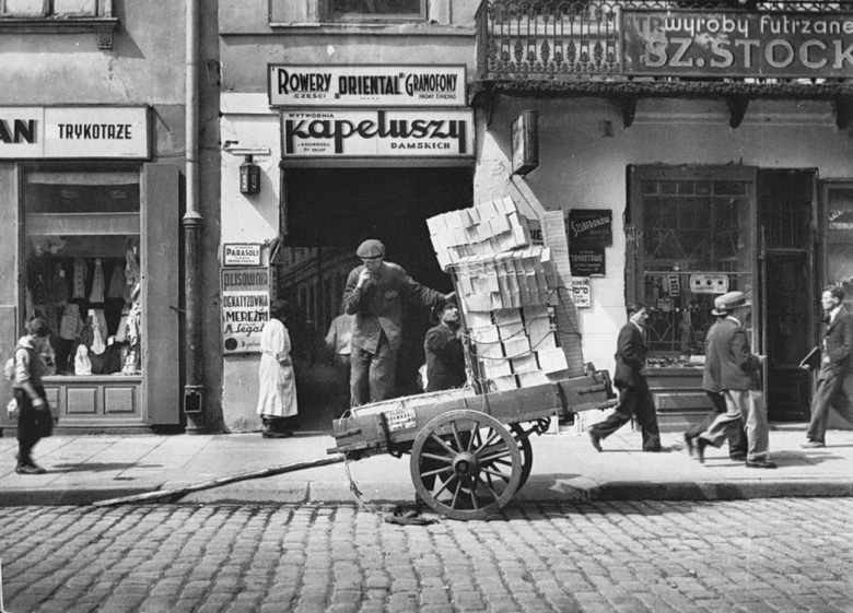 Еврейский квартал в Польше, 1937 год. Фото: Roman Vishniac / Getty EDU