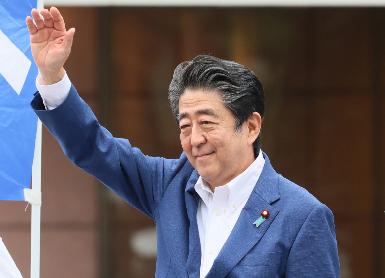 Синдзо Абэ, бывший премьер-министр Японии. Иокогама, 6 июля 2022 года