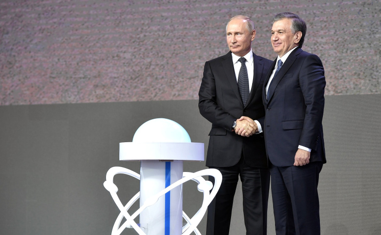 Президент Узбекистана Шавкат Мирзиёев с президентом РФ Владимиром Путиным