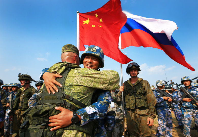 Совместные военные учения России и Китая