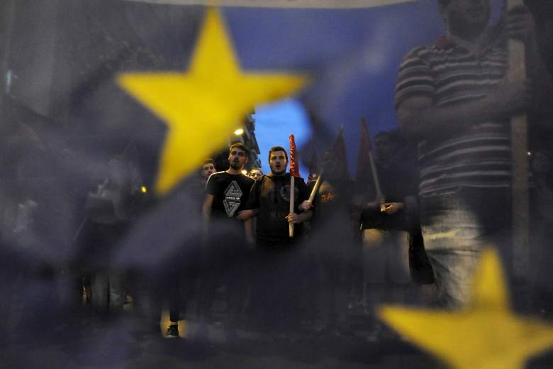 Протестующие против Европейского союза в Салониках
