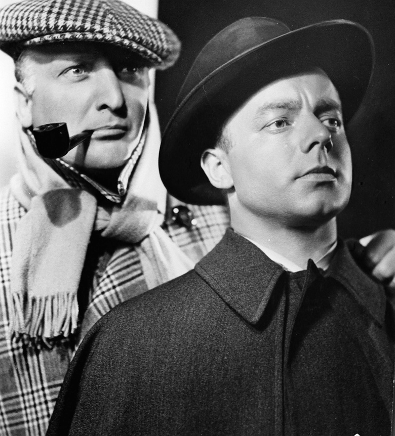 Ханс Альберс (Шерлок Холмс) и Хайнц Рюманн (д-р Ватсон) в фильме Карла Хартля «Человек, который был Шерлоком Холмсом» (Германия, 1937)