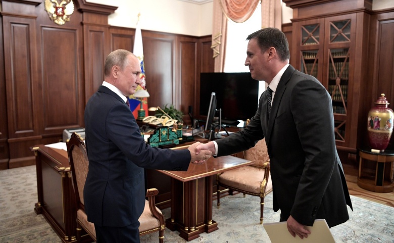 Встреча Владимира Путина с председателем правления Россельхозбанка Дмитрием Патрушевым, 11 сентября 2019 года. В 2018-2024 года Патрушев был министром сельскохо хозяйства, а с прошлого года курирует отрасль в качестве вице-премьера РФ