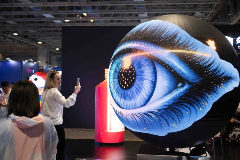 Всемирная выставка искусственного интеллекта и электроники (AIE) 2025 года в Макао, на юге Китая, 4 декабря 2025 года.