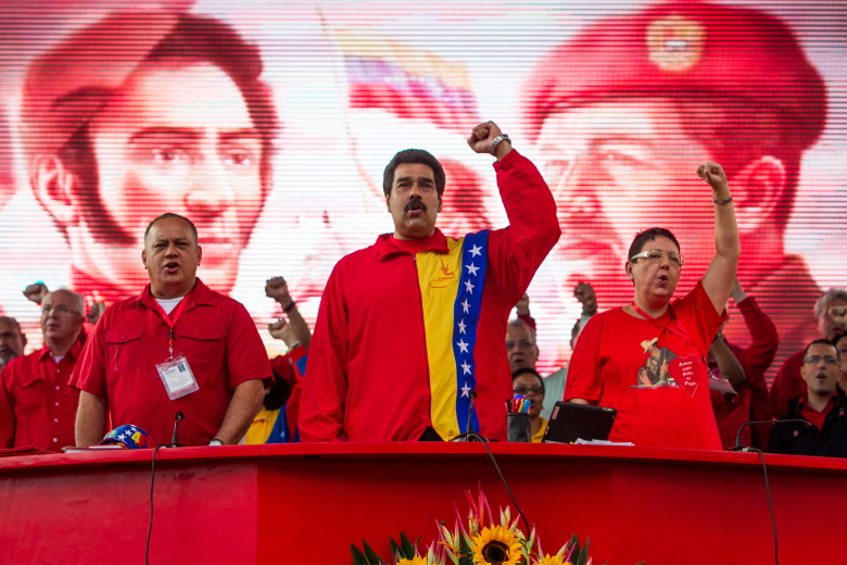 Диосдадо Кабельо, Николас Мадуро и Мария Кристина Иглесиас на третьем конгрессе Социалистической партии Венесуэлы.