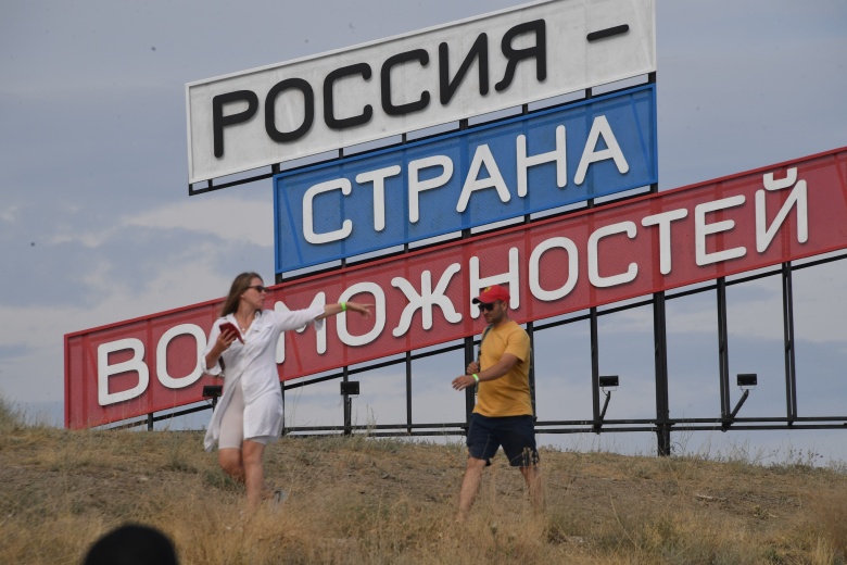 За пять лет на содержание Крыма, по подсчетам экономиста Сергея Алексашенко, потрачено не менее 1,3 трлн рублей