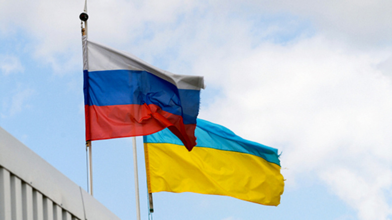 Флаги России и Украины