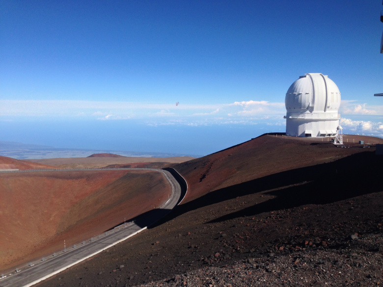 «Марсианский» пейзаж на склоне гавайского вулкана Мауна-Кеа, по соседству с тем, где проводится эксперимент HI-SEAS. Фото: Republic