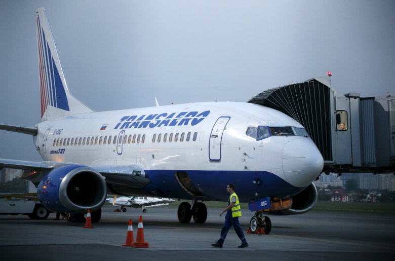 Самолет компании «Трансаэро» в аэропорту Киева.