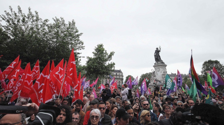 Париж, 15 июня 2024 года, массовая акция протеста против французских ультраправых